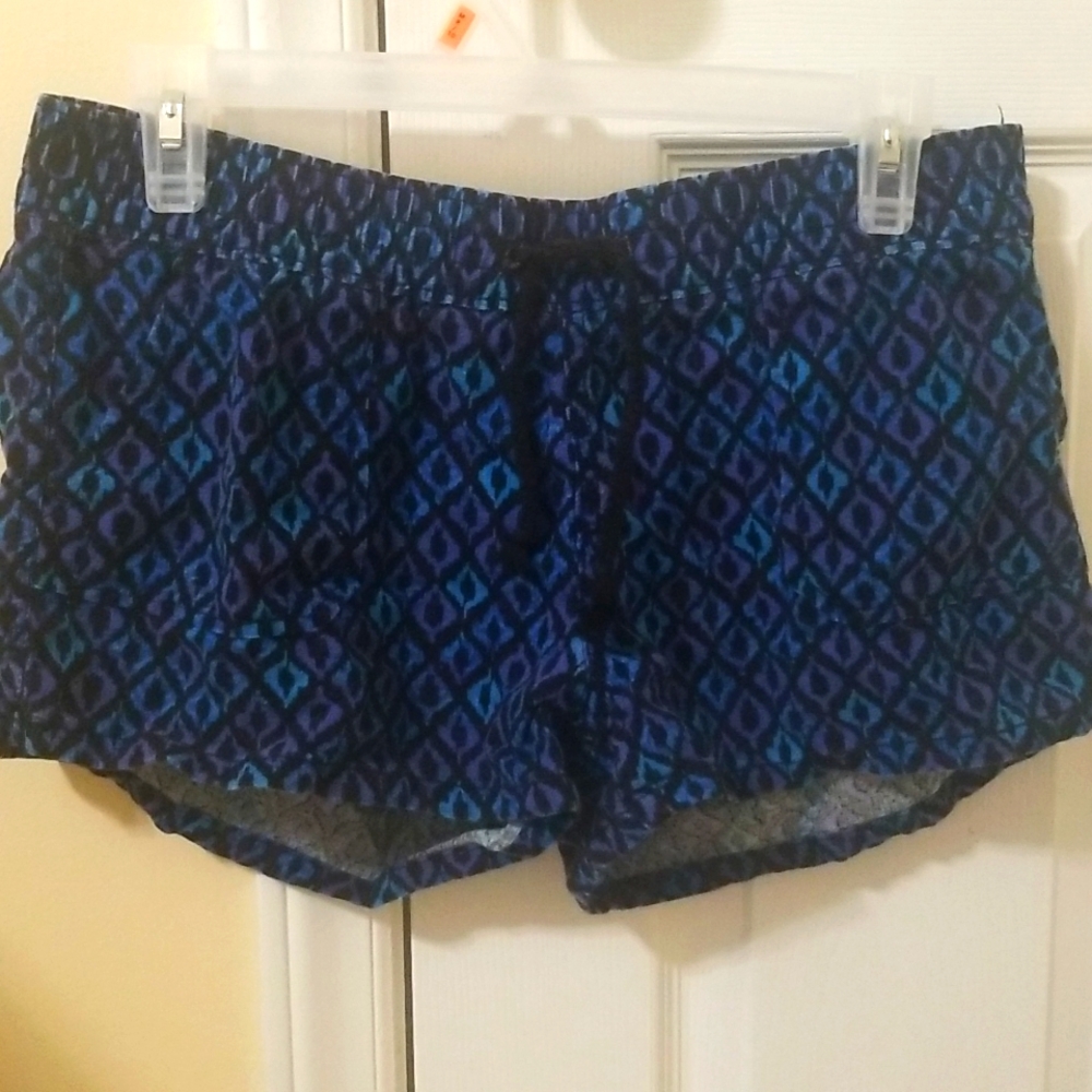 Arizona Jean Company Linen Shorts Black and Blue Geometric Size M
